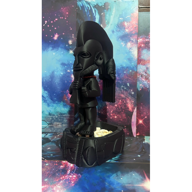 Esu Suspenso base c/ Buzios | Exu | Escultura Imagem Africana - Ere Orisa Èsú | Umbanda Candomble 32cm *NÃO É MADEIRA*