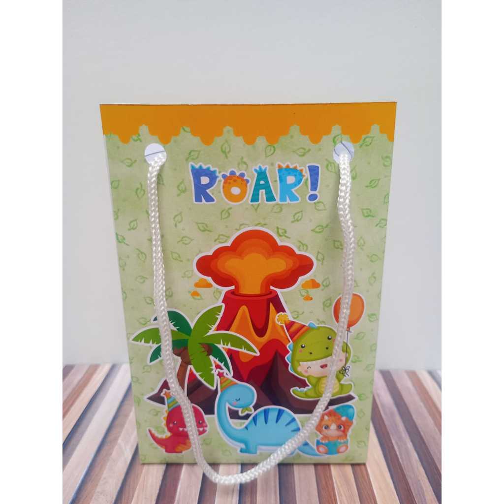 Sacolinha personalizada Dino baby menino PEGUE E MONTE Lembrancinha de aniversário Sacolinha surpresa