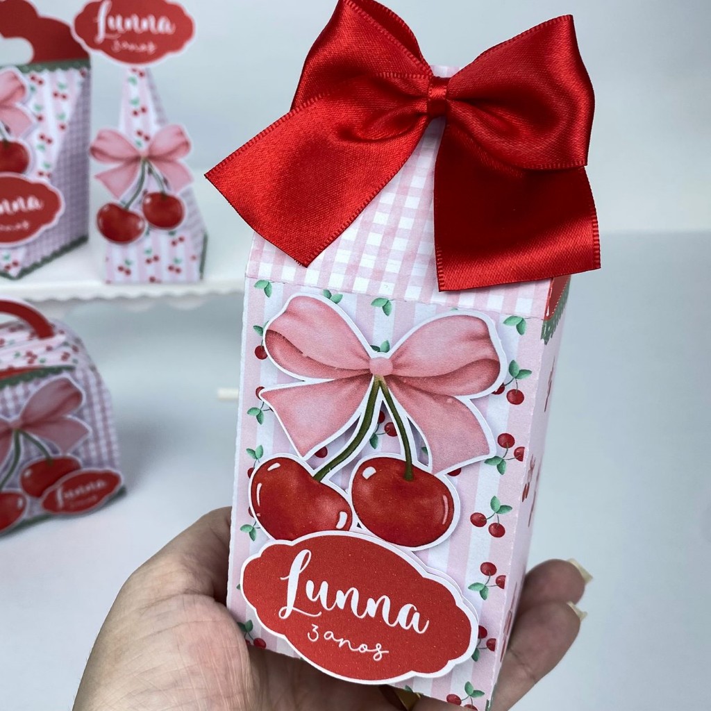 Kit de caixas milk personalizadas Cerejinha, caixinhas no tema cerejinha lembrancinha de aniversário