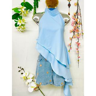 T124 Blusa branca de gola alta sem mangas, design assimétrico de babado elegante em Oferta na Shopee