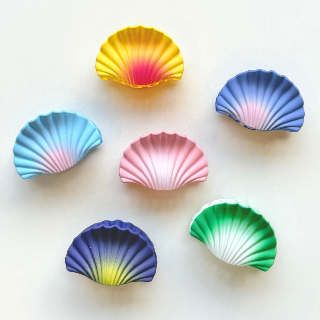Presilha Concha Acrílica Colorida - Aesthetic Praia em Oferta na Shopee