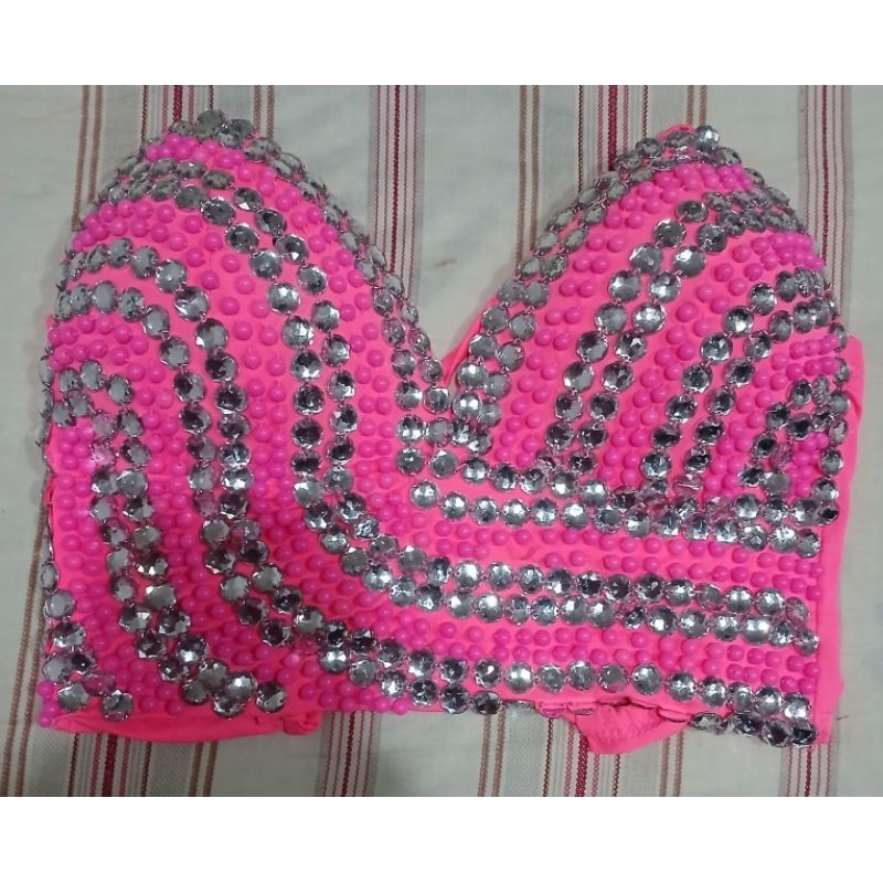 cropped feminino com bojo pedraria veste do 36 ao 42.