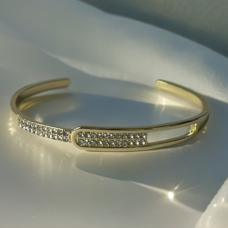 Pulseira com céu estrelado, metal vazado,diamantes brilhantes e zircônias - Joia para presente,Pulseira feminina em Oferta na Shopee