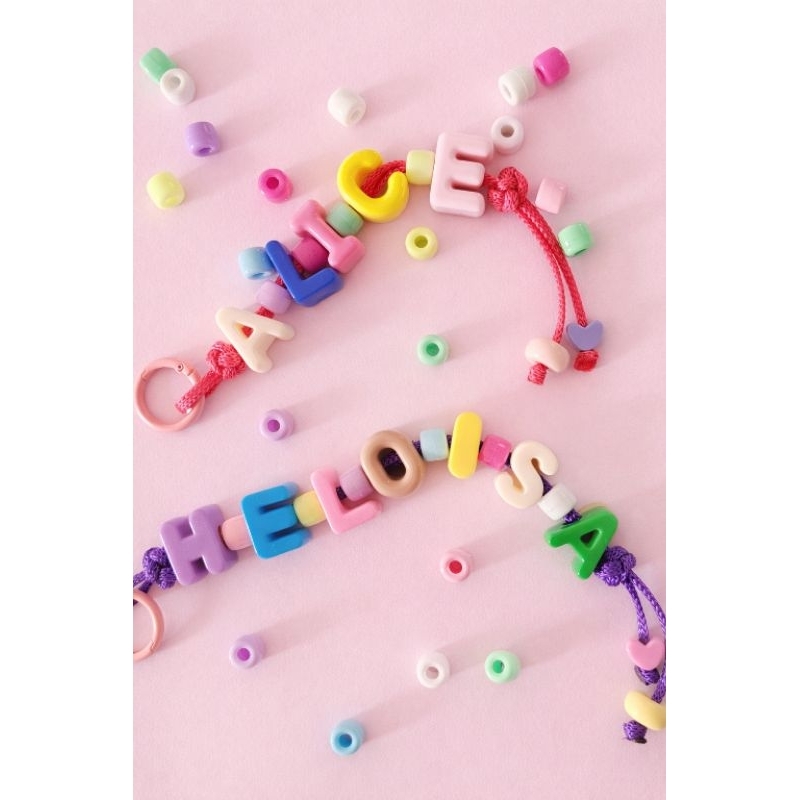 Chaveiro com nome para mochila bolsa escolar letras nome  LETRAS  GRANDE em Oferta na Shopee