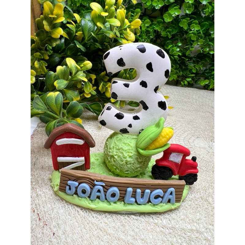 Vela Aniversário  Infantil Personalizada em Biscuit fazendinha em Oferta na Shopee