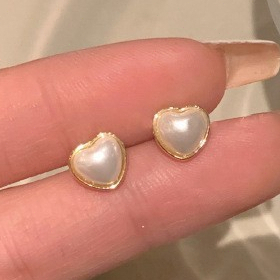 Brincos em pérola coração com diamantes,Acessórios femininos simples e elegantes Brincos femininos em Oferta na Shopee