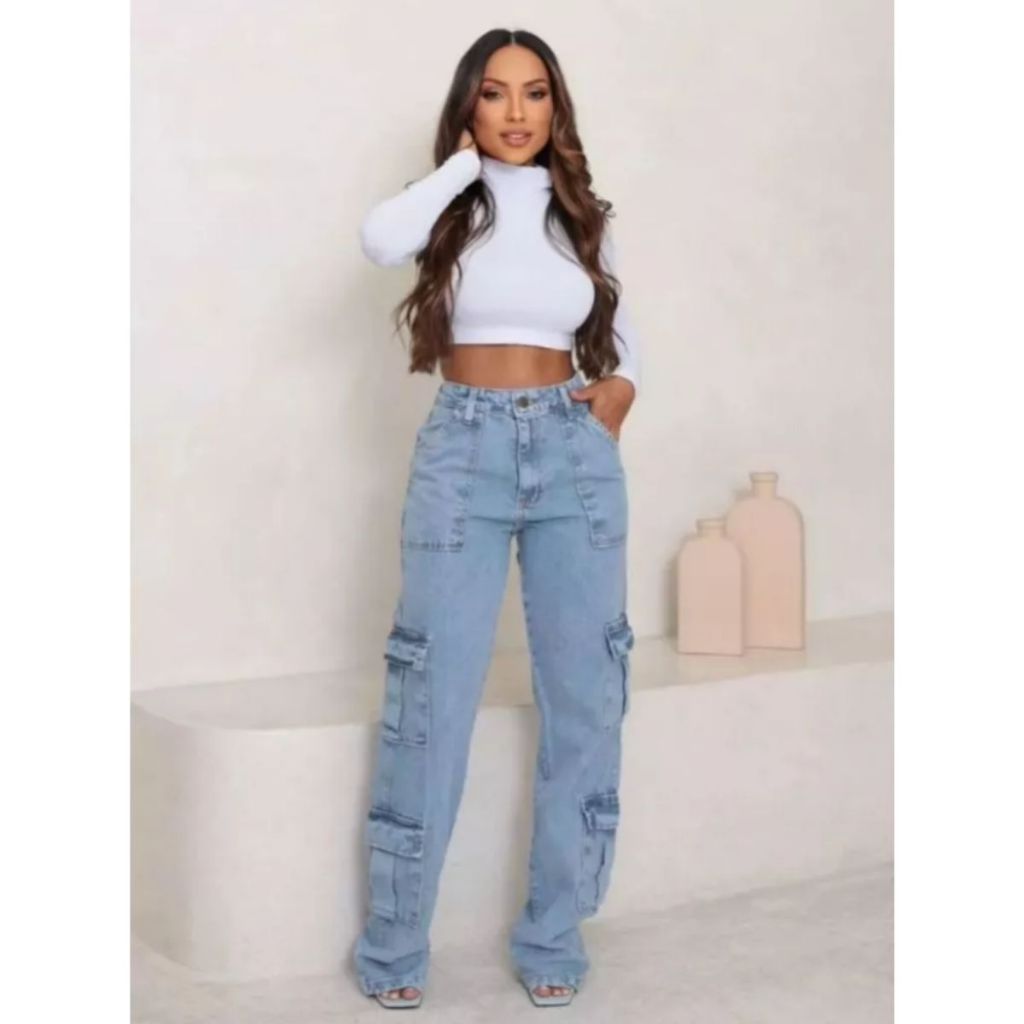 Calça Wide Leg Cargo Jeans Feminina Com 4 Bolsos Laterais Cintura Alta Confortável e Estilosa