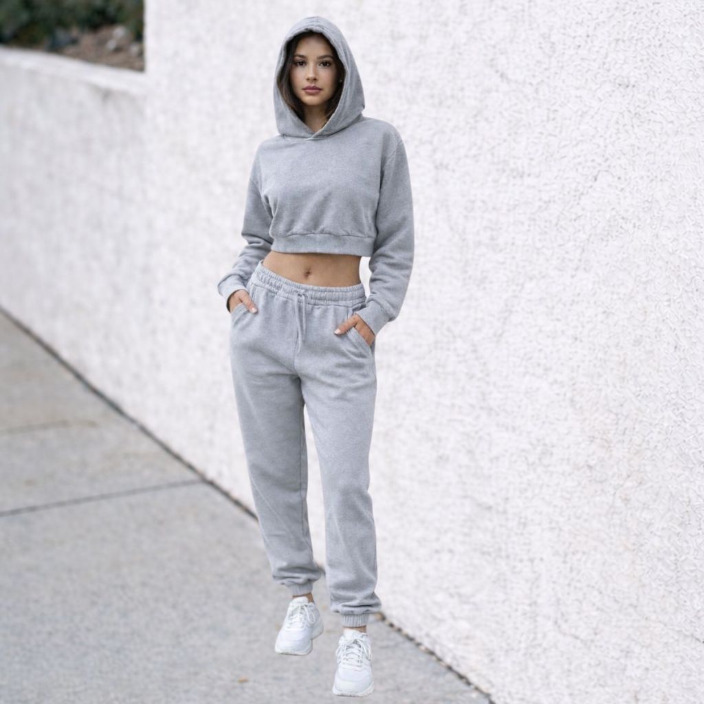 Conjunto Feminino Moletom Cropped Touca e Calça Estilo Casual em Oferta na Shopee