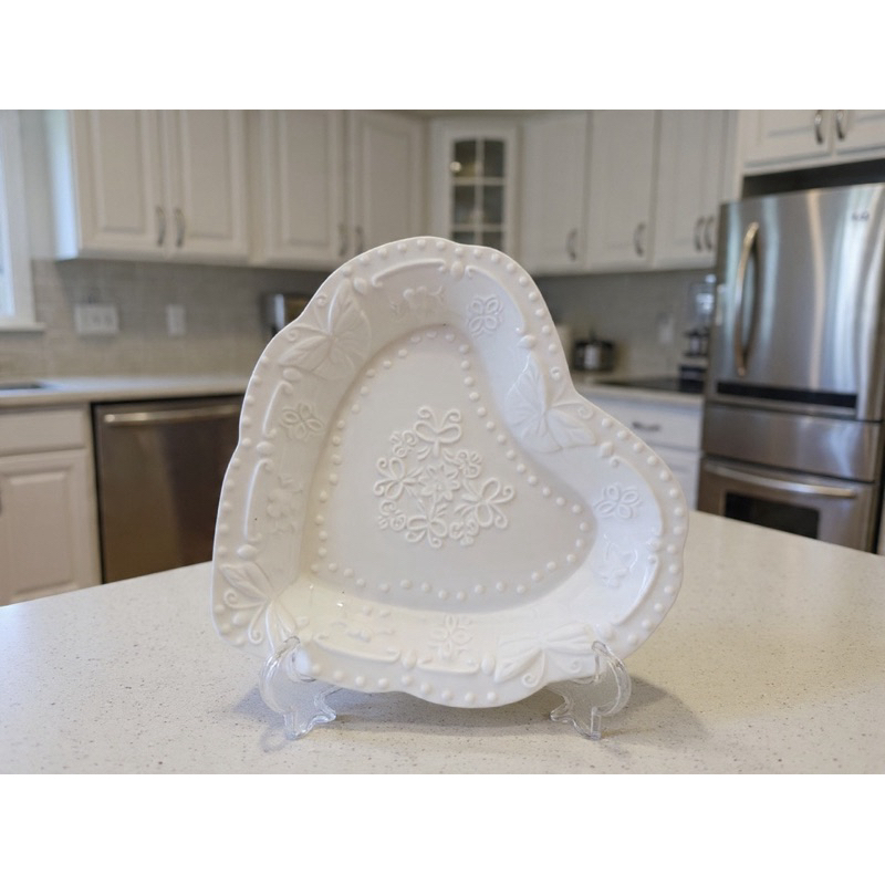 prato de coração branco trabalhado porcelana medio e grande
