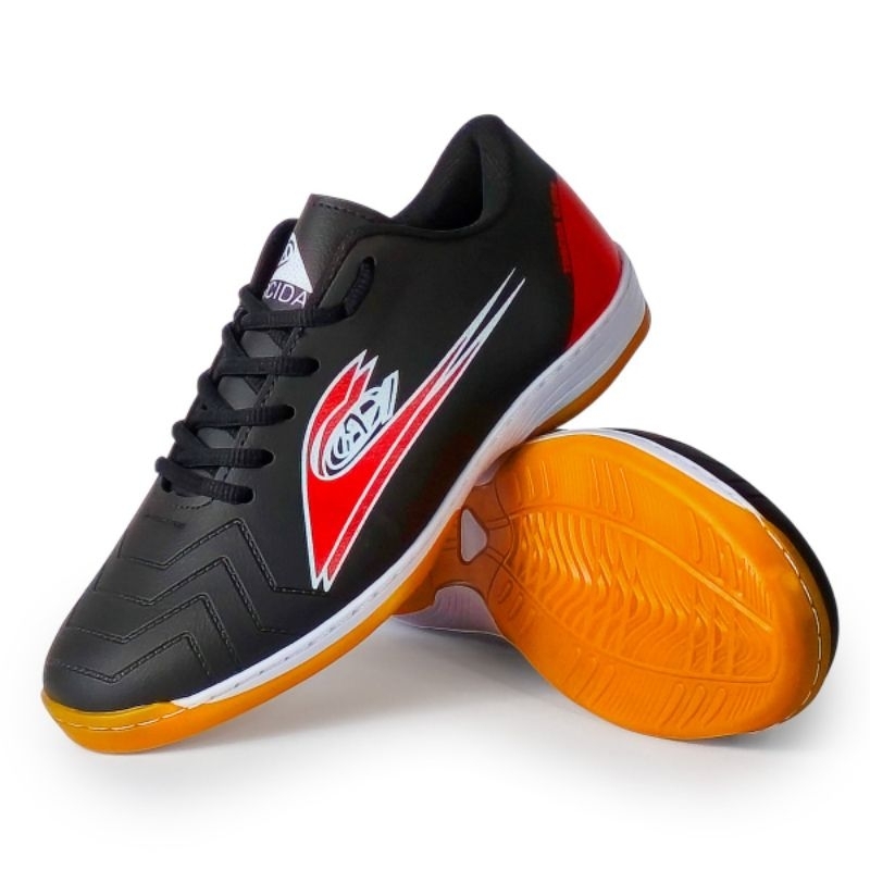 Chuteira de Futsal Torcida Clube foi desenvolvida para quem busca leveza conforto dentro das quadras!
