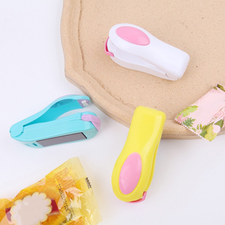 2 Mini Máquina Portátil Seladora Plástico Para Cozinha Sela Rapidamente Suas Embalagens Plásticas em Oferta na Shopee