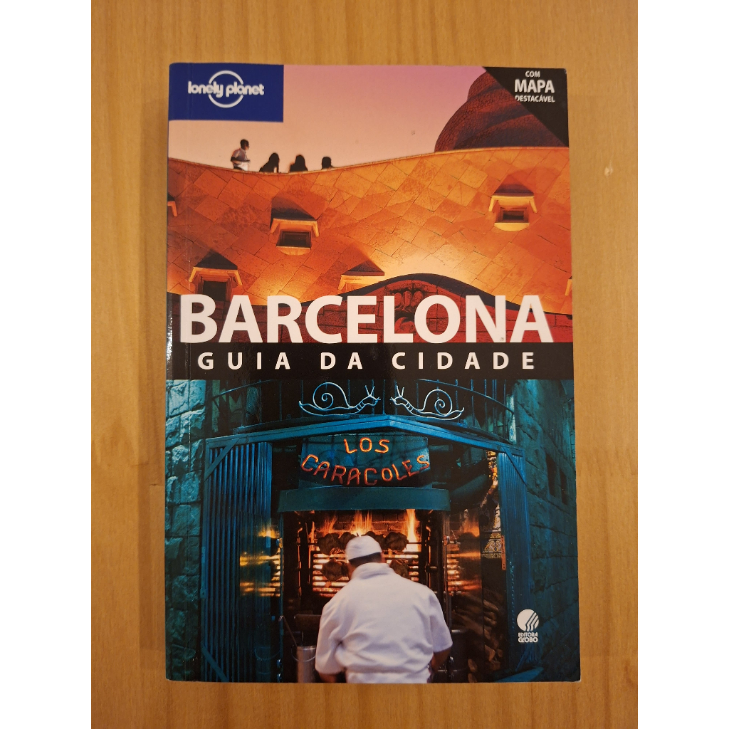 Livro - Barcelona: guia da cidade (com mapa destacável) - Lonely Planet (usado)