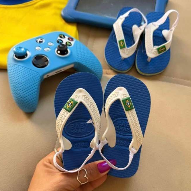 Chinelo Infantil Bebê Antiderrapante Sandália Macia Leve Confotável Lançamento Bandeirinha Brasil