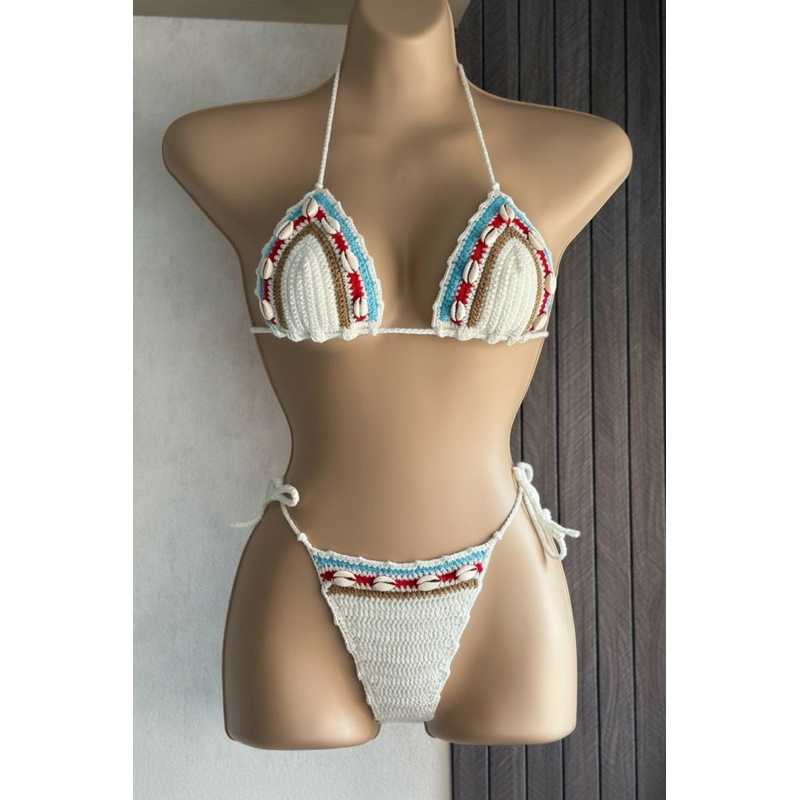 Biquíni De Crochê Feito a mão com Búzios Para Praia Piscina Resorts Carnaval Estilo Boho Chique e Elegante