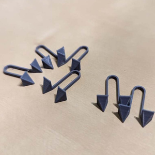 Kit 10 Grampos Fixadores de Plantas Aquário - Prende Musgo e Carpete no Substrato em Oferta na Shopee