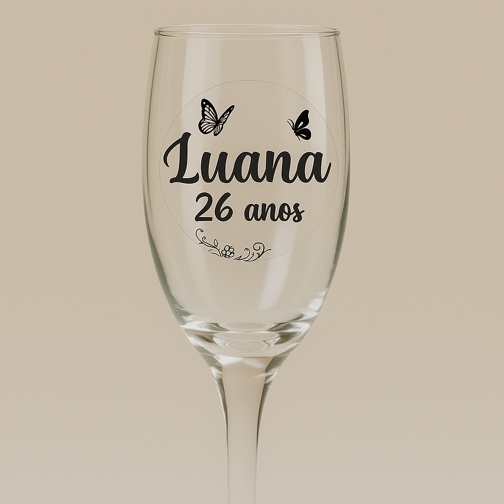 Adesivo Transparente Personalizado 5cm  Borboleta  com Nome e Idade –Rótulo Personalizado aniversário Debutante 15 anos