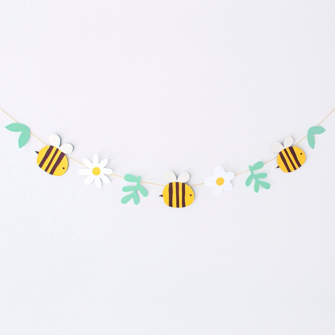Bandeirola Abelhinha Decoração Festa Aniversário Varal Decorativo