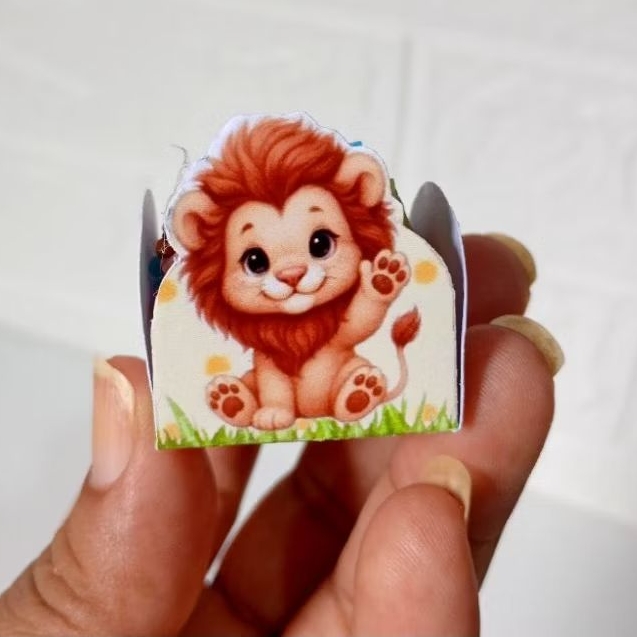 Forminhas para docinho personalizada para lembrancinhas de festa de aniversário, tema leaozinho,leia a descrição.