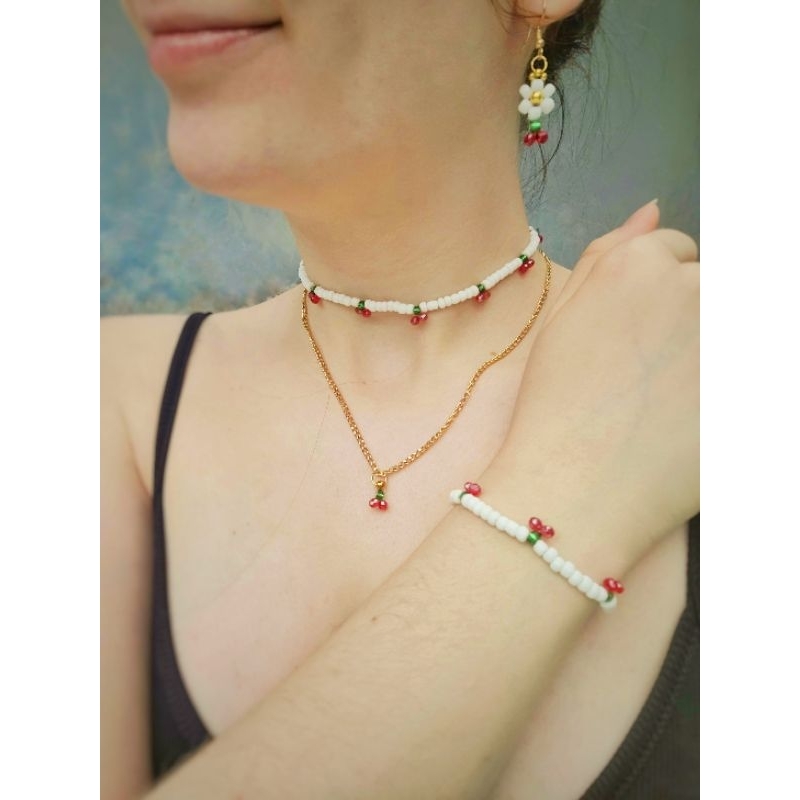 Colar Choker Pulseira Brinco de Cereja Cerejinha Feminina de Miçangas Ajustável