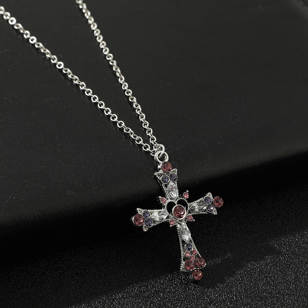 Colar Feminino Spicy Girl Cross Fêmea Nova Indústria Pesada Diamante Incrustado Gótico Estilo Occidental Y2K Cadeia