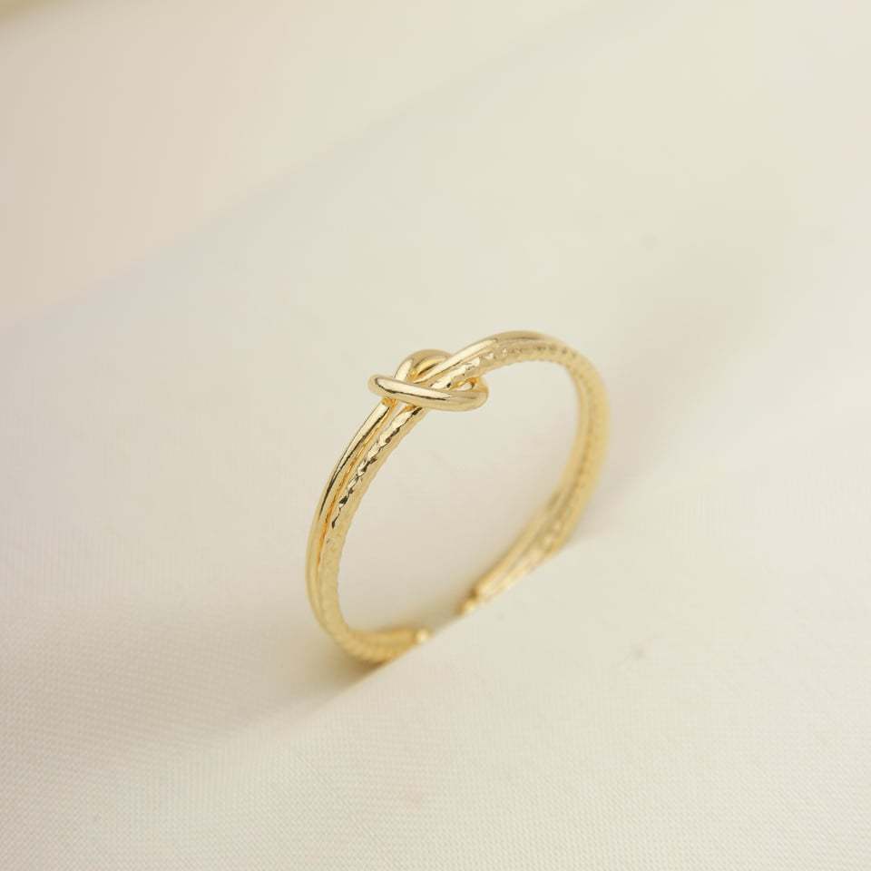 Anel Feminino Ajustável Com Nó Delicado Design Minimalista Brilho Suave Garantia Banhado A Ouro 18k