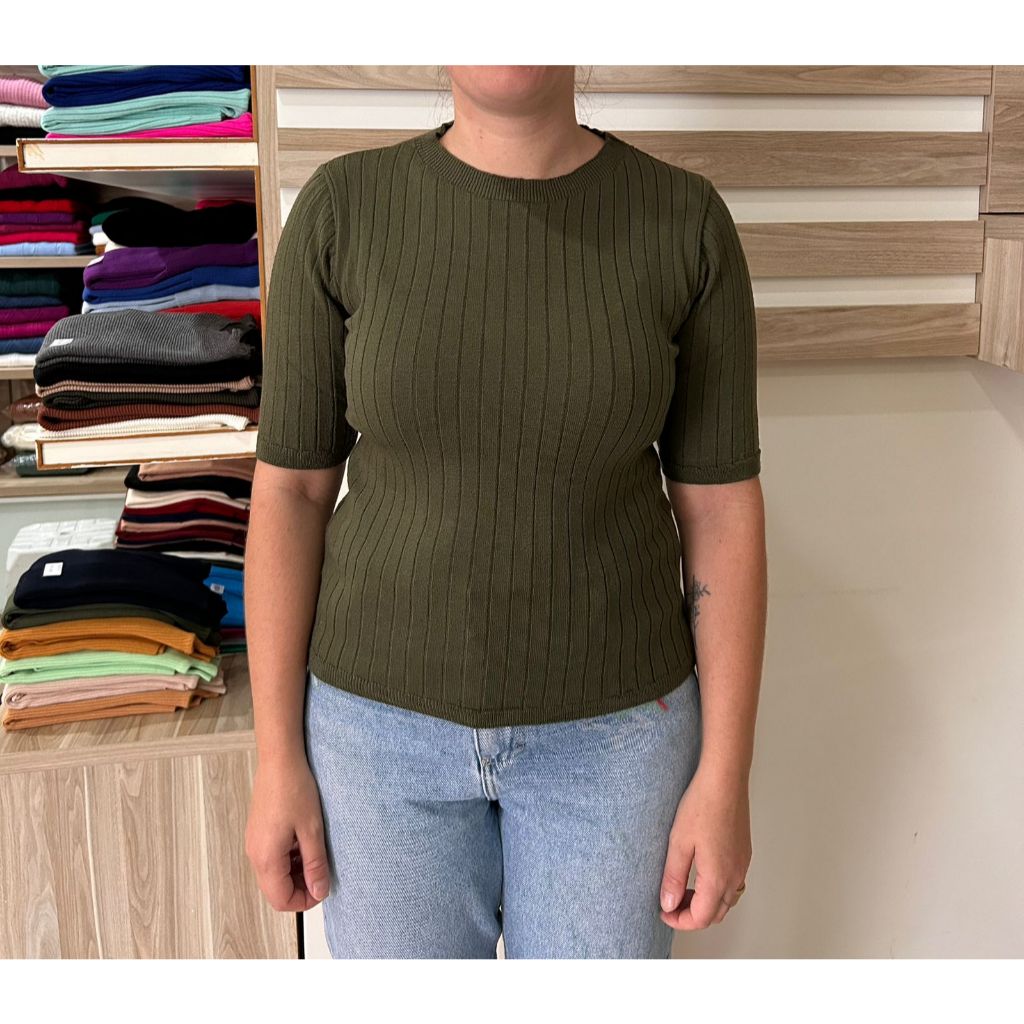Blusa Feminina Canelada Tricot Manga Curta Gola Redonda Elegante e Confortável