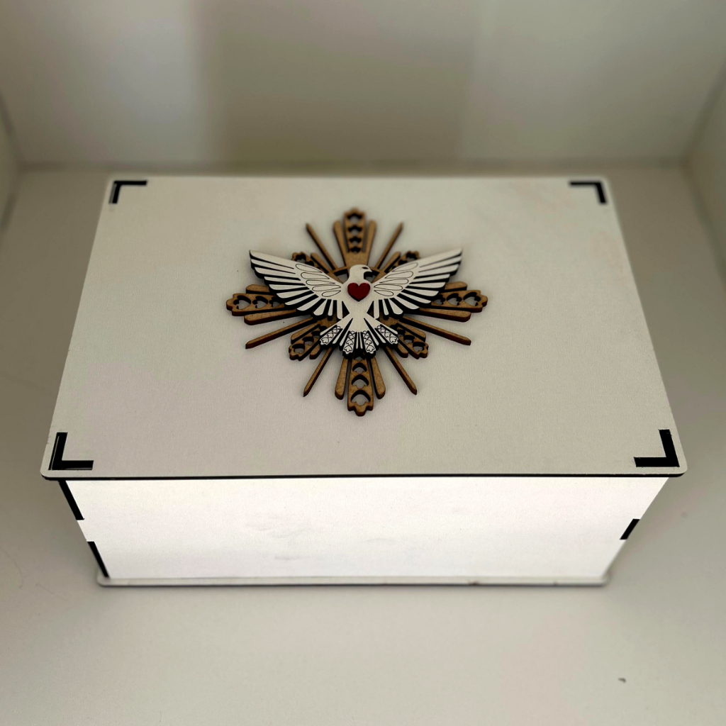 Caixa Batizado Personalizada 16x24x10cm p/ 2 Canecas - Batismo, Padrinhos, Batizado, Lembrancinha em Oferta na Shopee