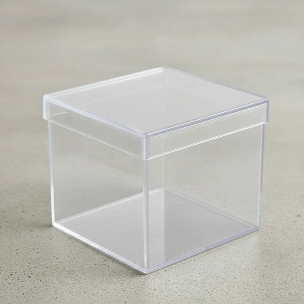 Kit 30 Caixinhas Em Acrílico Quadradas 5X5 Transparentes Com Tampa Para Lembrancinhas Doces Festas