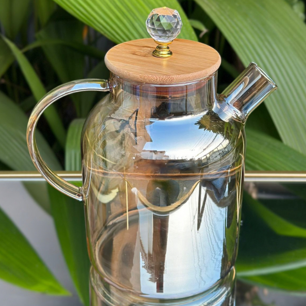 Bule Chaleira de Vidro Âmbar que vai ao fogo Borossilicato com Infusor cozinha Tampa Bambu 1,8Litros em Oferta na Shopee