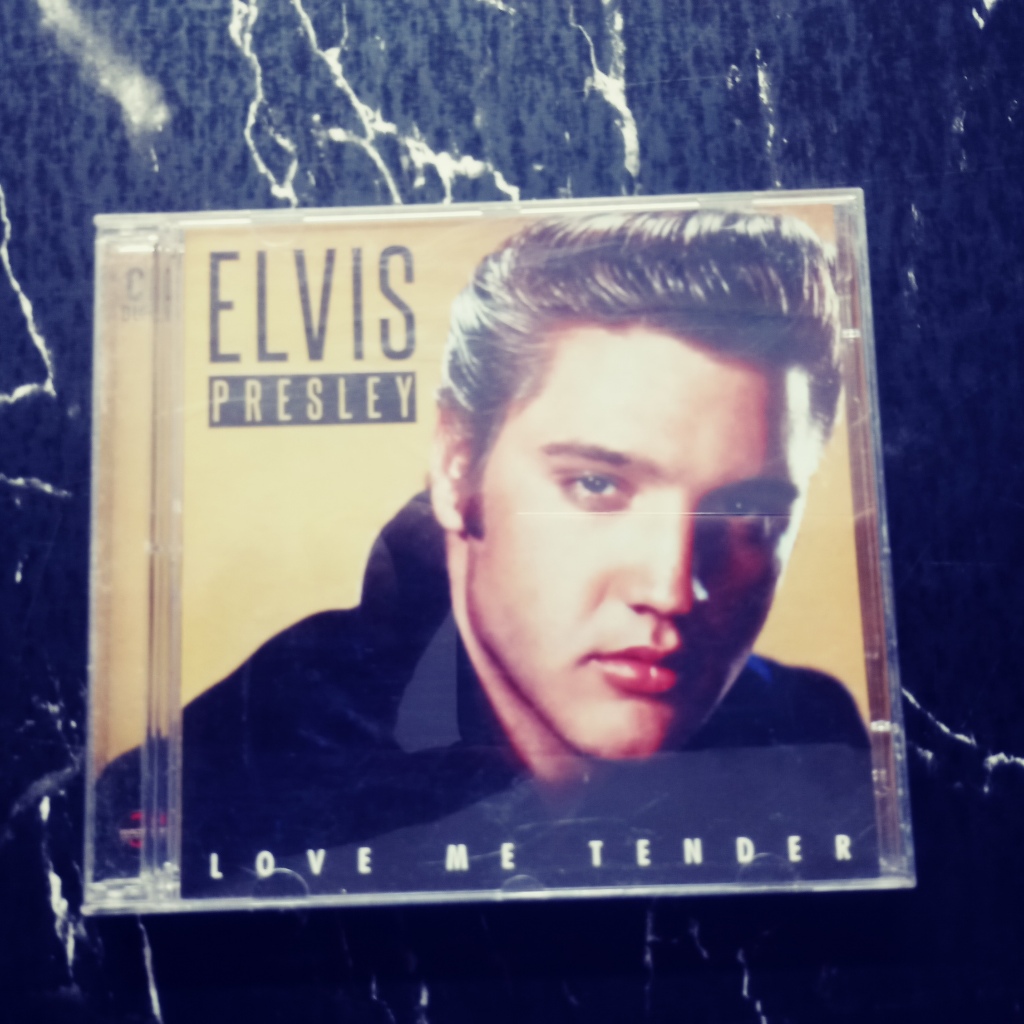ELVIS PRESLEY ( LOVE ME TENDER ) CD DUPLO