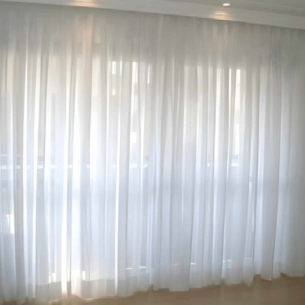 Cortina de Voal Branca Sem Forro 6,00x2,80 M para Varão Simples Leve e Elegante