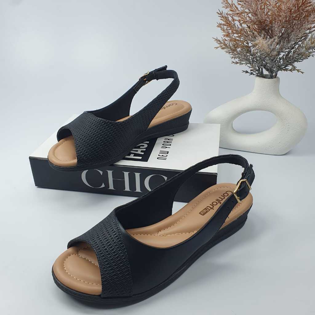 Sandália Feminina Comfortflex Anabela 2474403 Conforto e Elegância