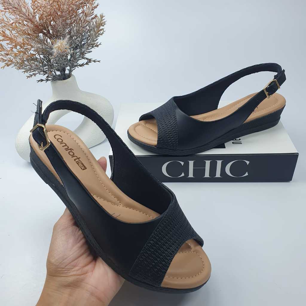 Sandália Feminina Comfortflex Anabela 2474403 Confortável