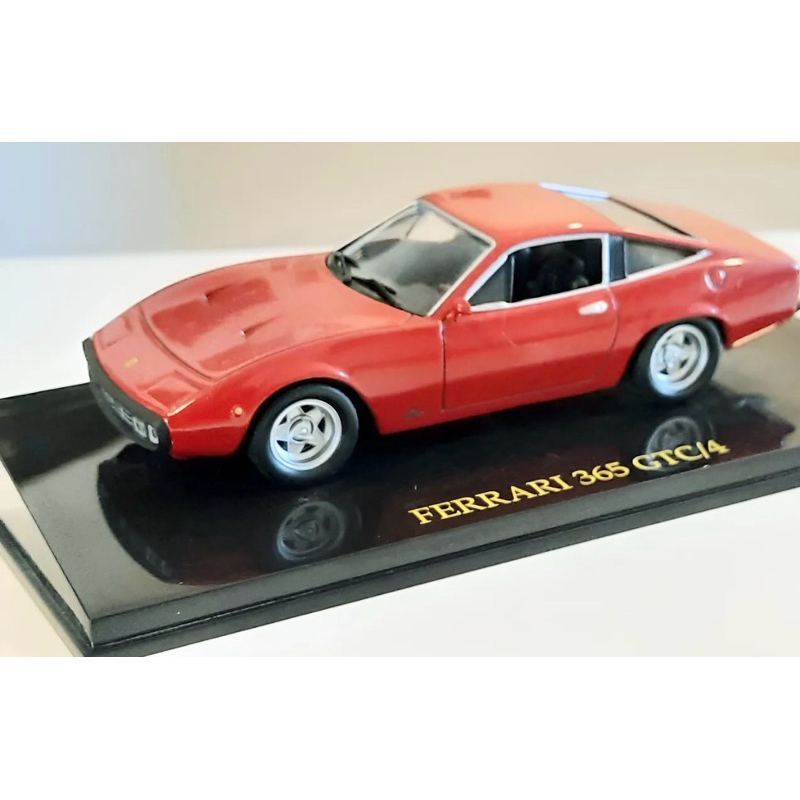 Miniatura Ferrari 365 Gtc/4 1:43 Ixo Vermelho