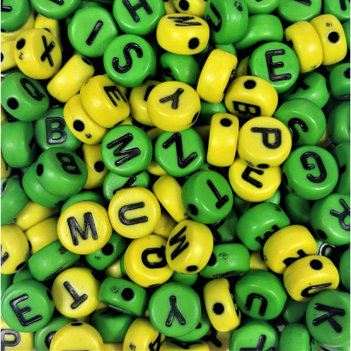 Miçangas Alfabeto Redonda Mix Verde e Amarelo com Letras Pretas em Oferta na Shopee