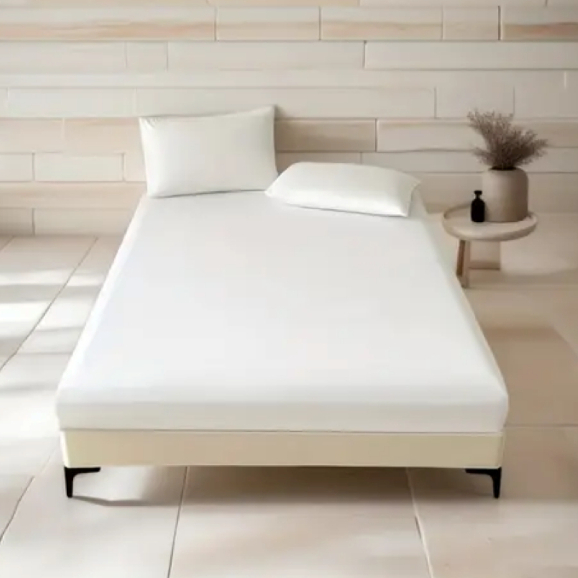 Jogo de Cama Lençol Casal Queen 3 Peças Roupa de Cama Com Elástico Poliéster Cores Variadas.