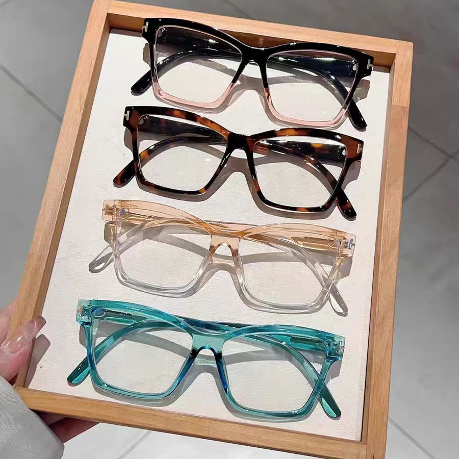 Óculos de leitura confortáveis ​​- ultraleves e praticamente invisíveis. em Oferta na Shopee