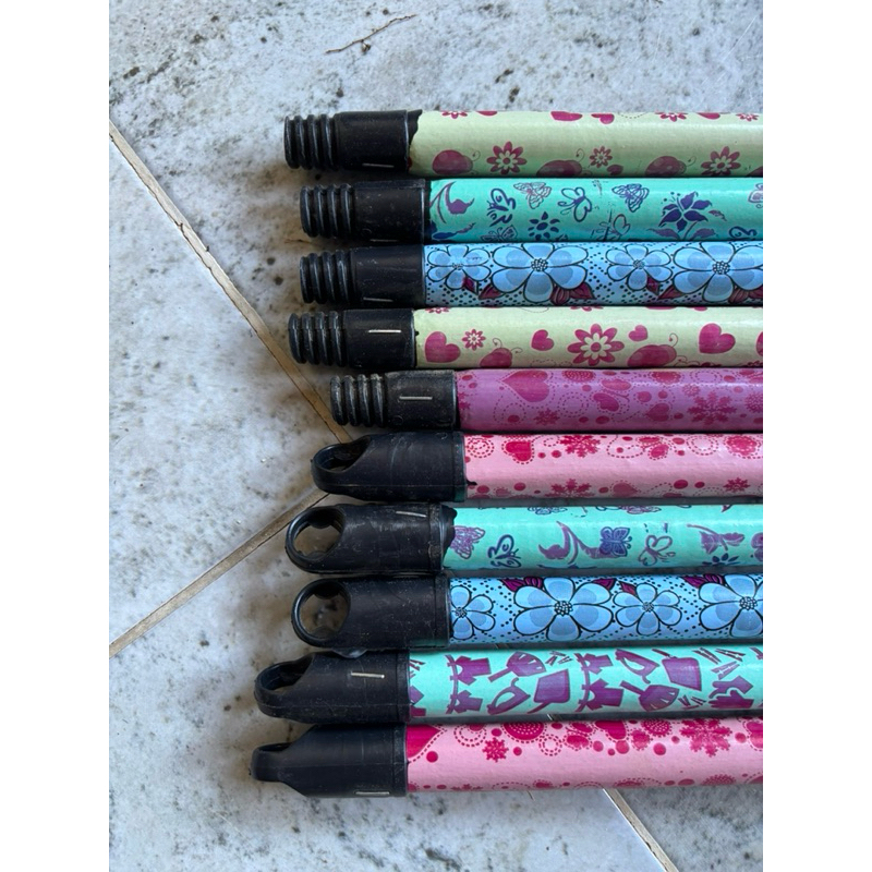 cabo de vassoura e rodos 1.20cm plastificado com rosca plástica