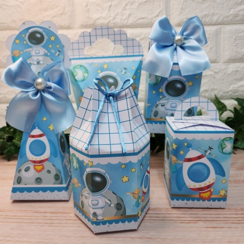Astronauta Menino Kit Personalizado l Kit Festa l Lembrancinha l Aniversario l Caixinhas Personalizadas l Festa Infantil