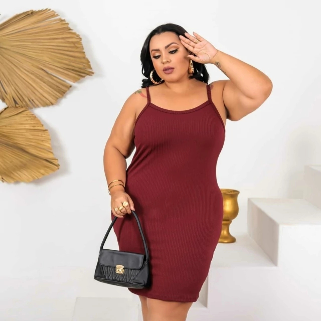 Vestido Feminino Plus Size Midi Tubinho Canelado Alcinha Primavera Verão Marsala