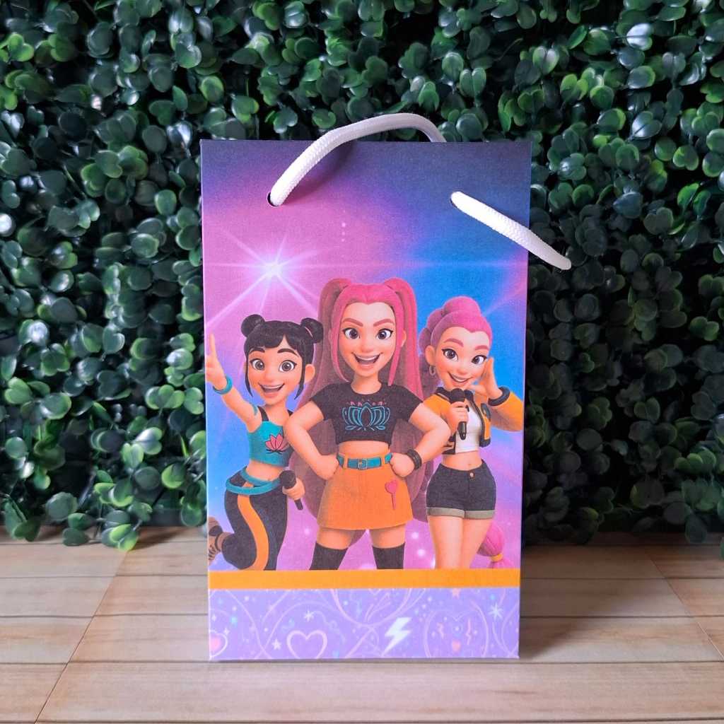 Sacolinha Surpresa Personalizada Lembrancinha Guerreiras K-Pop Huntrix - Festa Infantil