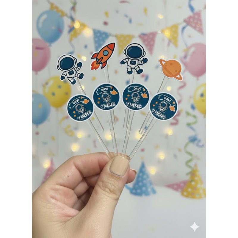 Topo de docinho Astronauta Personalizado - Vários Temas