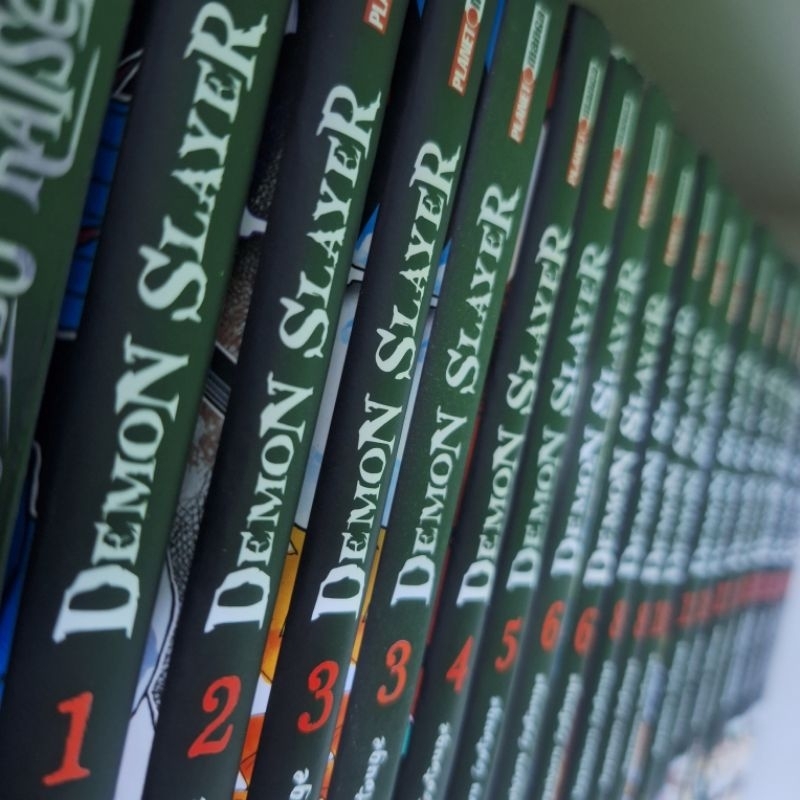 Mangá Demon Slayer - Volume 1 ao 23 + extras (escolha o seu)