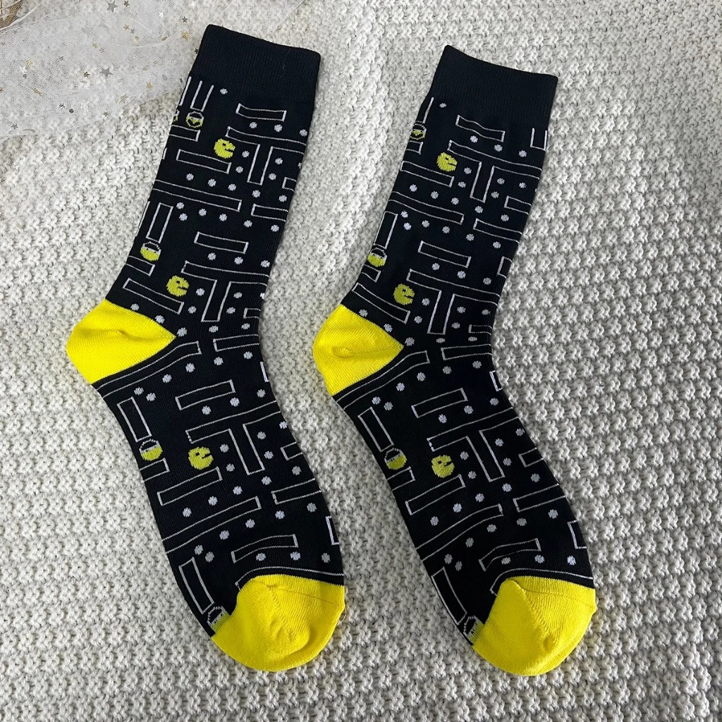 Meia Cano Longo Pac-Man Atari Anos 80 Geek Unissex Preto Amarelo Estilo Retrô Gamer Presente Colecionável Único Top Plus