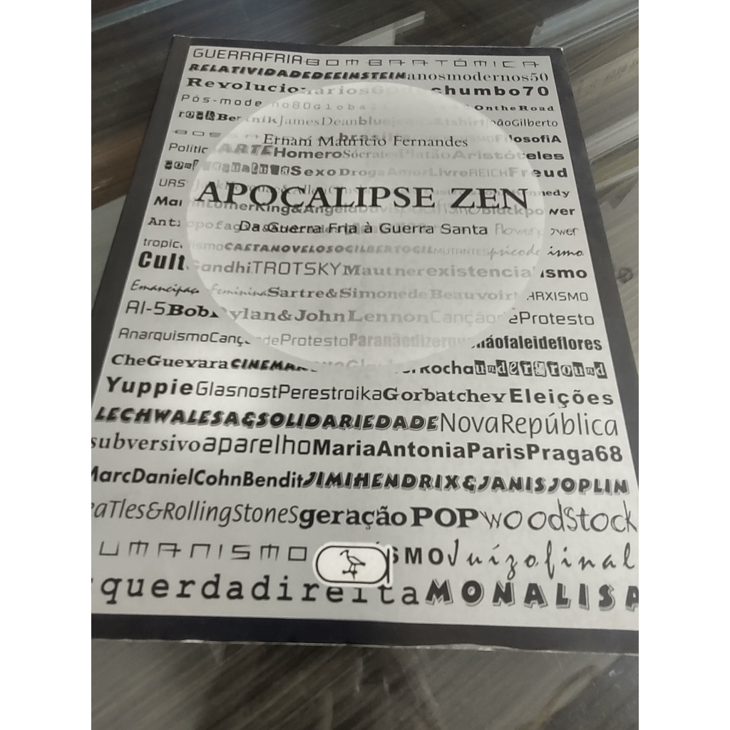 Livro Apocalipse Zen - da Guerra Fria a Guerra Santa Ernani Mauricio Fernandes
