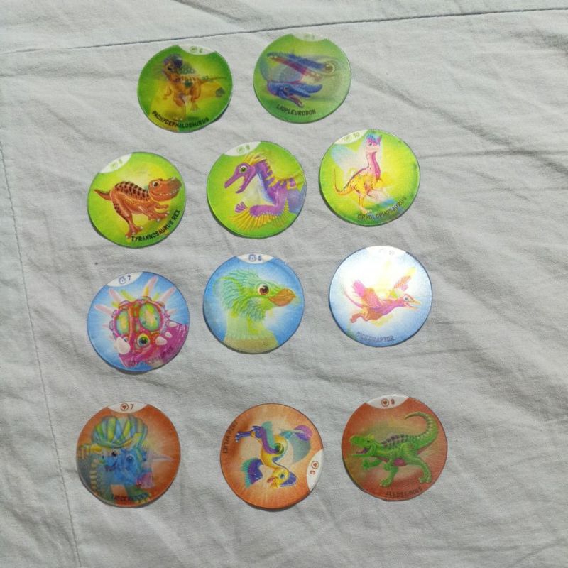 (Lote 124) - Lote com 11 Tazos / figurinhas da Ozmo da Turquia 2024
