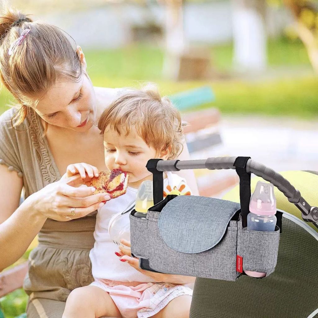 Bolsa de Pendurar para Carrinho com Tecido Tecnológico - Impermeável, Resistente a Manchas, com Compartimentos Multiuso