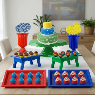 Kit Festa Aniversário com 2 Boleiras, 2 Bandejas 31x19,  2 Vasos e 2 Mesinha em Oferta na Shopee