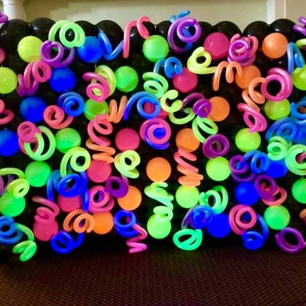 Balão Canudo 260 NEON – 25 Unidades – Balões para Modelagem e Decoração de Festas 🎉✨