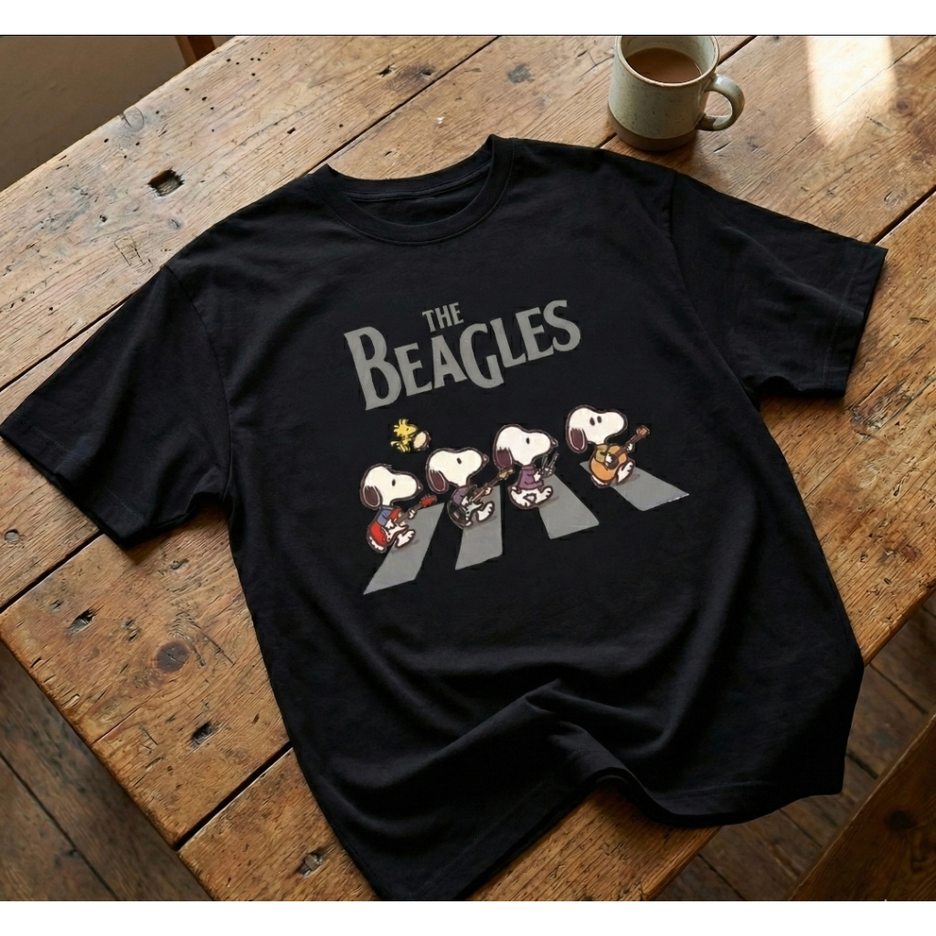 ​Camiseta Snoopy The Beagles Engraçada Oversized Larguinha Confortável Peanuts
